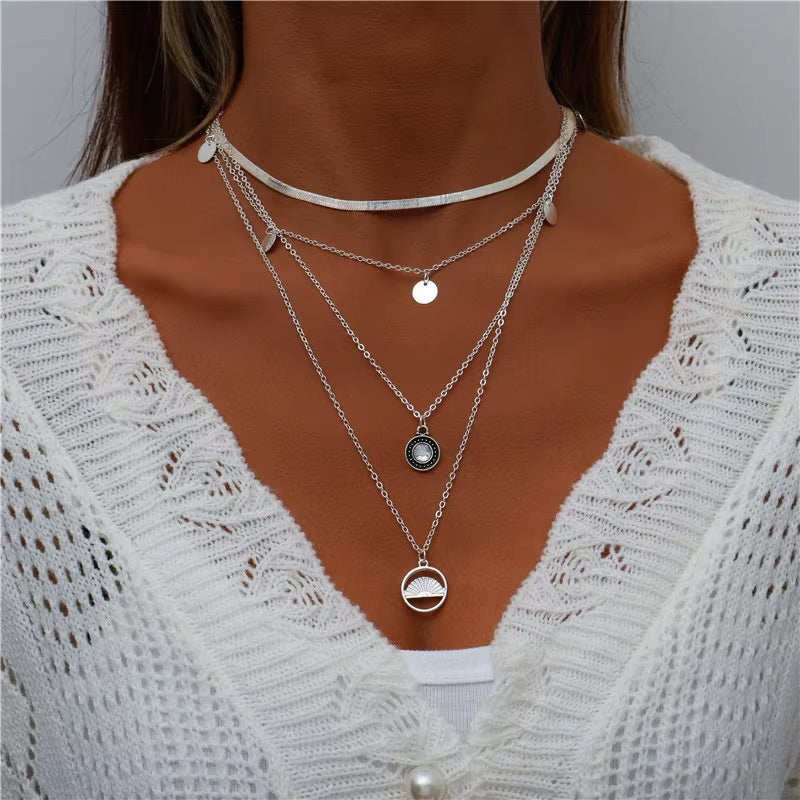 Bohemian Multi Layered Necklace for Women Vintage Portrait Coin Star Moon Pendant Necklace Geometric Collier Collares